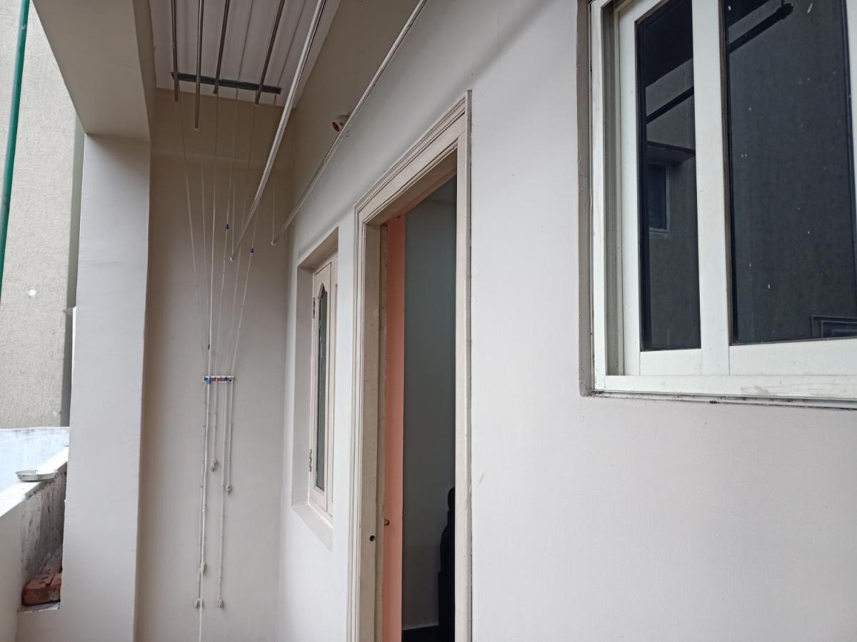 Sri Govinda Nilayam Home Stay 1 Visakhapatnam Buitenkant foto