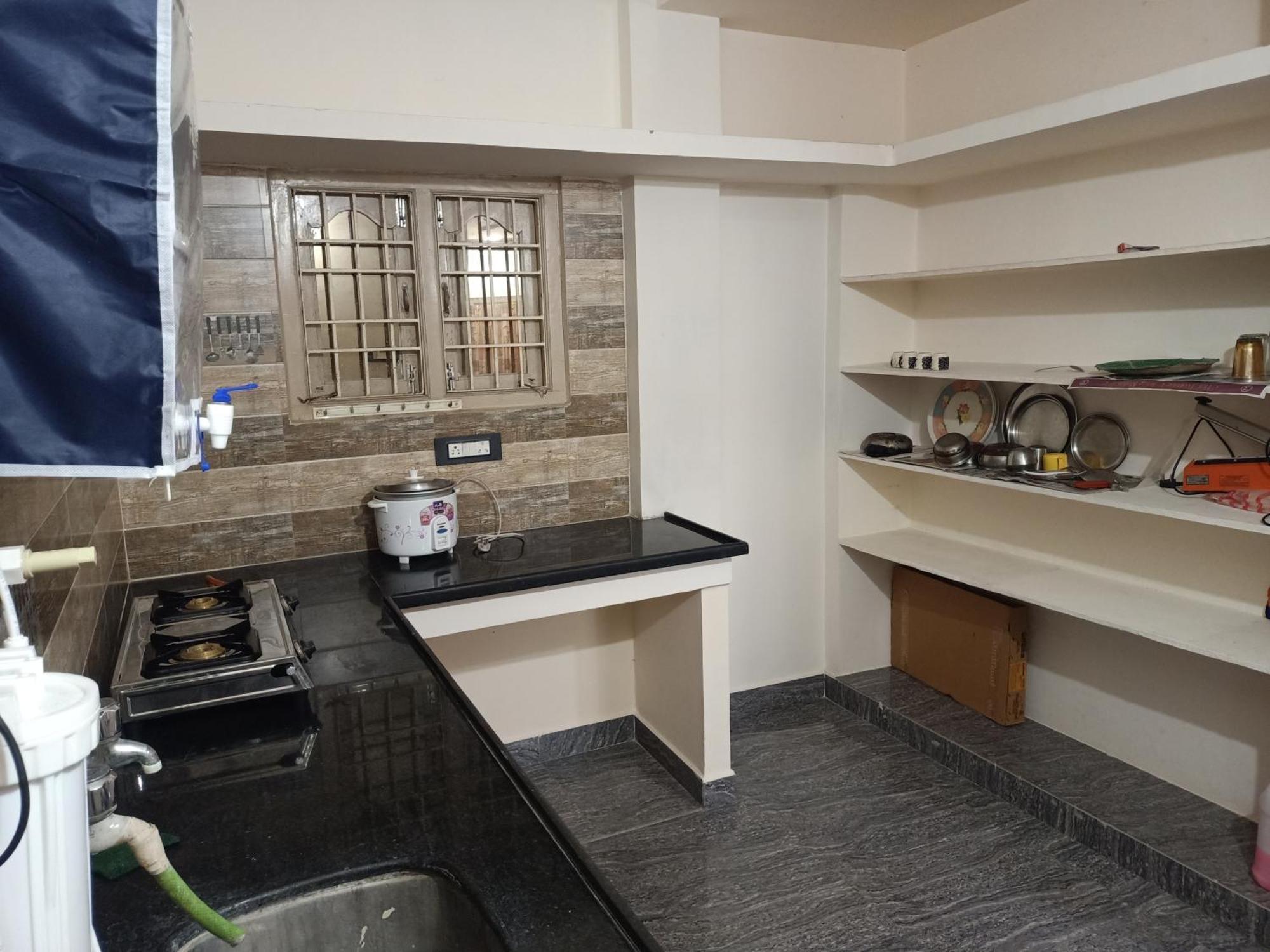 Sri Govinda Nilayam Home Stay 1 Visakhapatnam Buitenkant foto